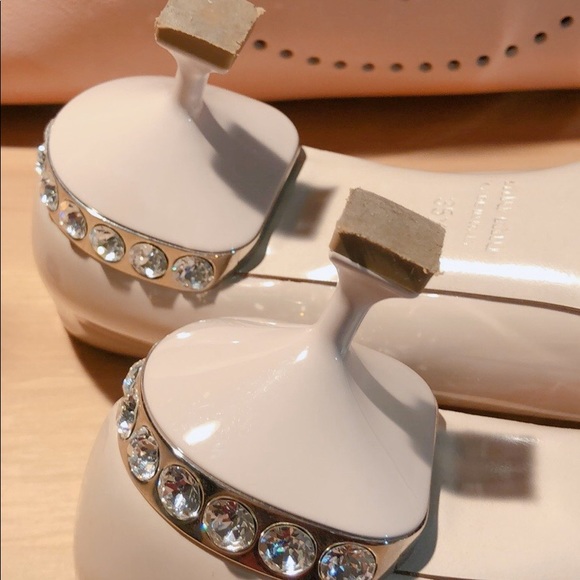 Miu Miu Leather Pump - Picture 4 of 6